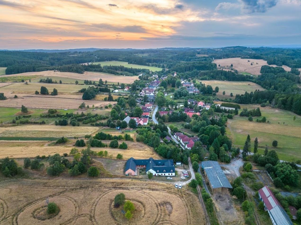 Matejovec 109 & Ubytovani Na Statku Cesky Rudolec Экстерьер фото